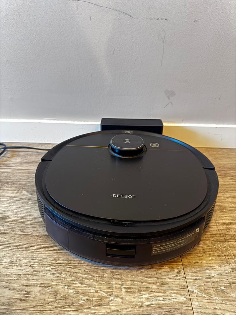 ECOVACS DEEBOT OMZO T8 AIVI Robot vacuum with active mopping, Ophalen, Zo goed als nieuw, Robotstofzuiger