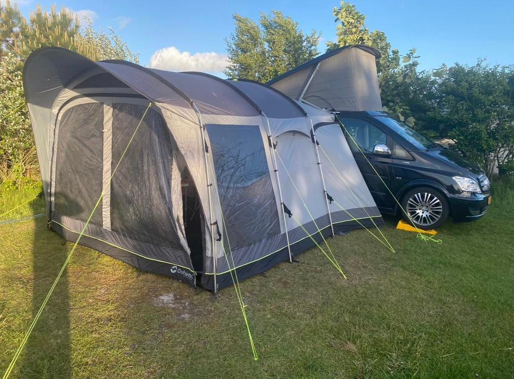 Outwell opblaasbare busluifel, Caravans en Kamperen, Tenten, Ophalen, Zo goed als nieuw