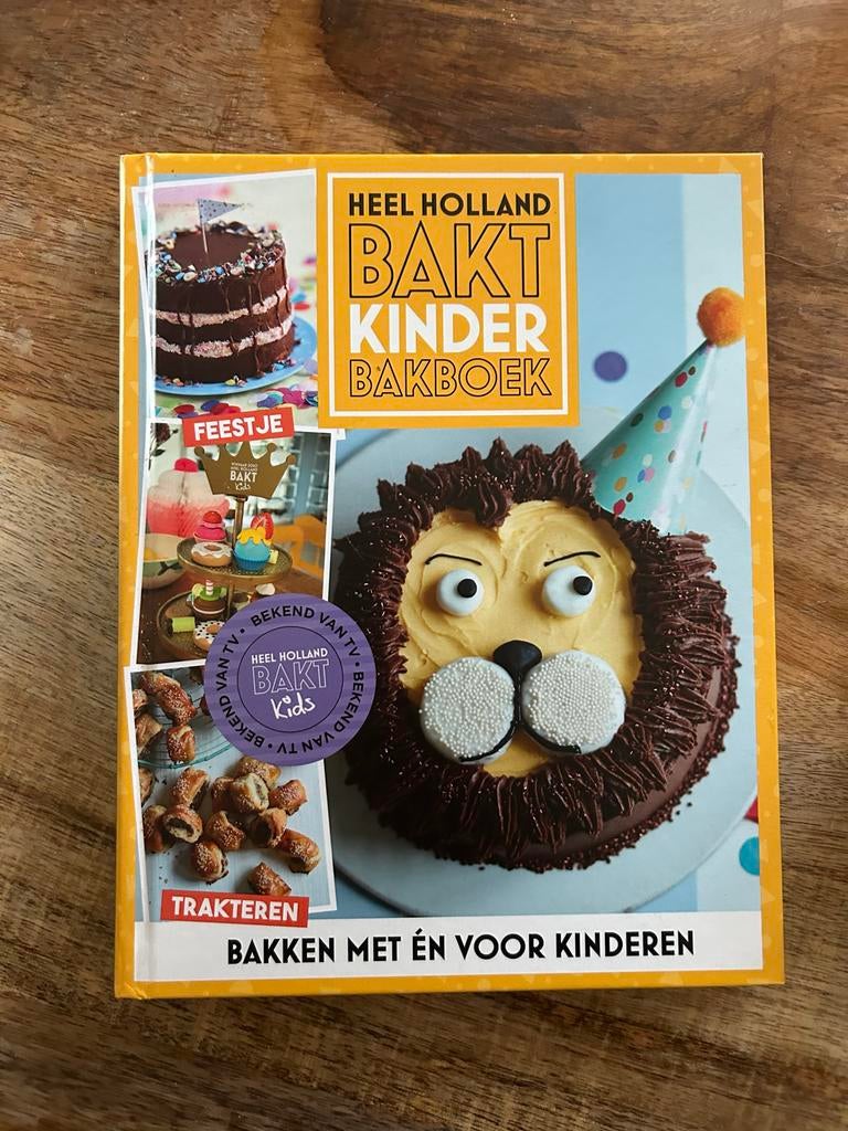 Heel Holland Bakt Kinderbakboek - Als nieuw, Boeken, Ophalen of Verzenden, Zo goed als nieuw, Nederland en België, Taart, Gebak en Desserts