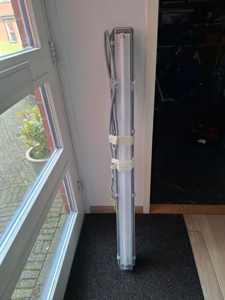 TL-armatuur / TL-lamp voor werkplaats of garage, Ophalen, Gebruikt, Industrieel