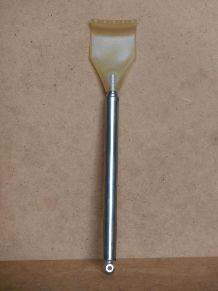 Rugkrabber rvs pin intrekbare rug krabber back scratcher new, Sport en Fitness, Massageproducten, Nieuw, Overige typen, Ophalen of Verzenden