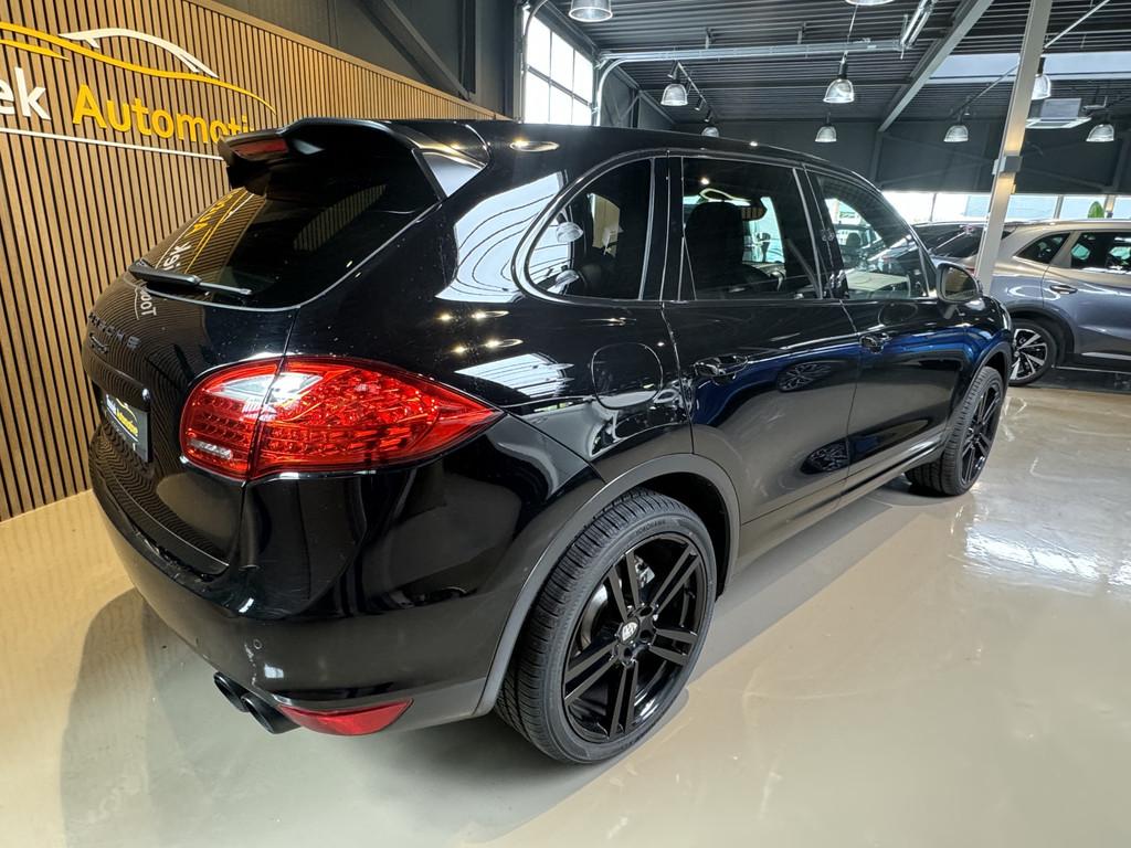 Porsche Cayenne S 4.8 S full options | Leder Panorama Leder, Auto's, Porsche, Automaat, Gebruikt, 138 €/maand, Zwart