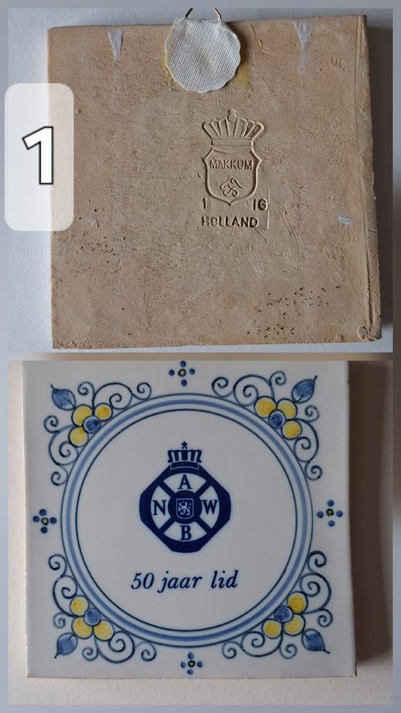 Twee wandtegels 50 jaar lid ANWB Makkum Holland, Ophalen of Verzenden
