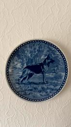 Duitse Herdershond / Tove Svendsen (Wandbord), Verzamelen, Dierenverzamelingen, Ophalen of Verzenden, Zo goed als nieuw, Hond of Kat