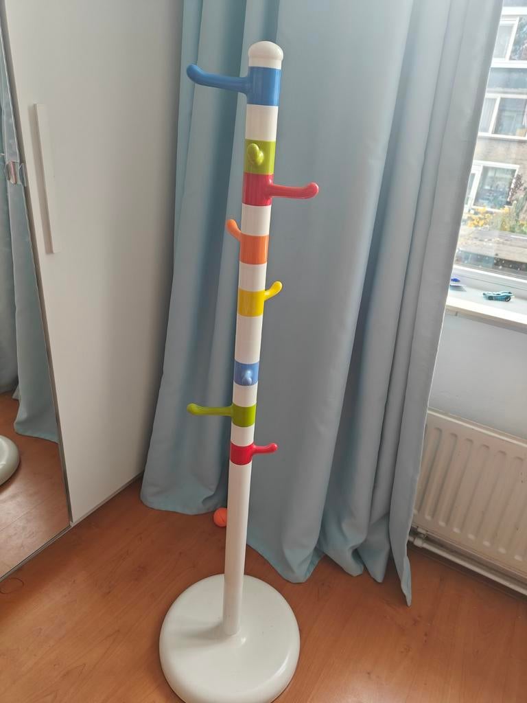 Ikea vintage kinder kapstok, zo goed als nieuw, Ophalen, Kunststof, Zo goed als nieuw, Minder dan 100 cm
