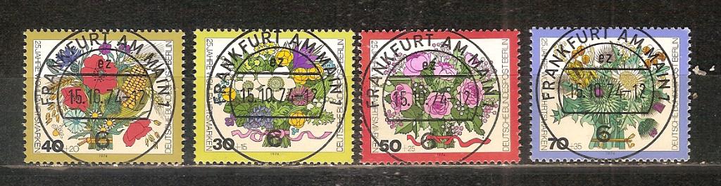 Bloemen Berlin 473-476 e.a. bloemen Berlin, Ophalen of Verzenden, Gestempeld, Dier of Natuur