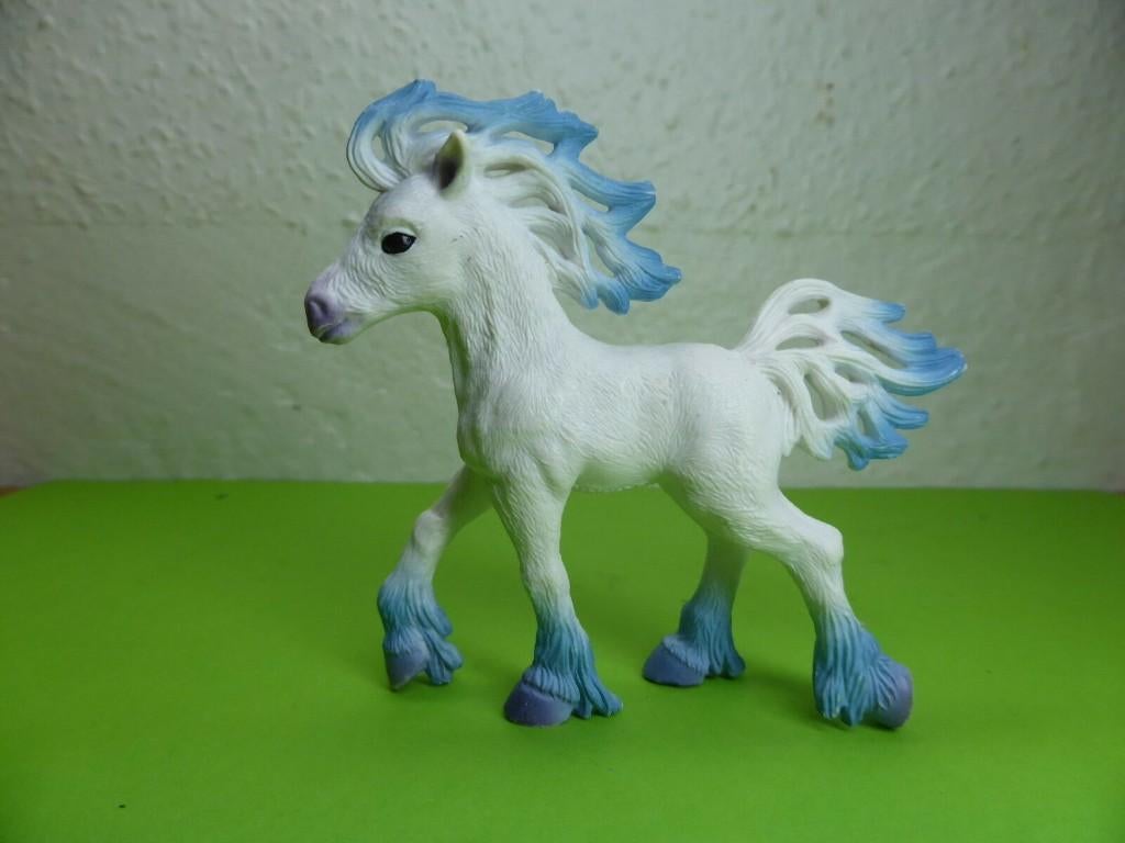 Schleich 82874 ijsveulen Xalimbo, Verzamelen, Dierenverzamelingen, Ophalen of Verzenden, Zo goed als nieuw, Paard, Beeldje of Figuurtje