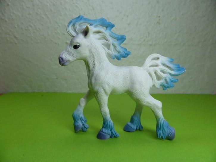 Schleich 82874 ijsveulen Xalimbo, Verzamelen, Dierenverzamelingen, Zo goed als nieuw, Beeldje of Figuurtje, Paard, Ophalen of Verzenden