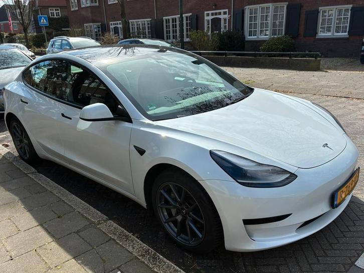 Tesla Model 3 2021 Wit, Auto's, Tesla, Particulier, Model 3, Elektrisch, Sedan, Automaat, Geïmporteerd, Wit, Achterwielaandrijving