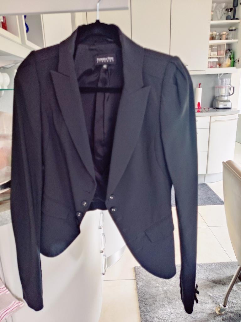 Patrizia Pepe blazer maat 34/36 €319, Ophalen of Verzenden, Zo goed als nieuw, Maat 34 (XS) of kleiner, Zwart