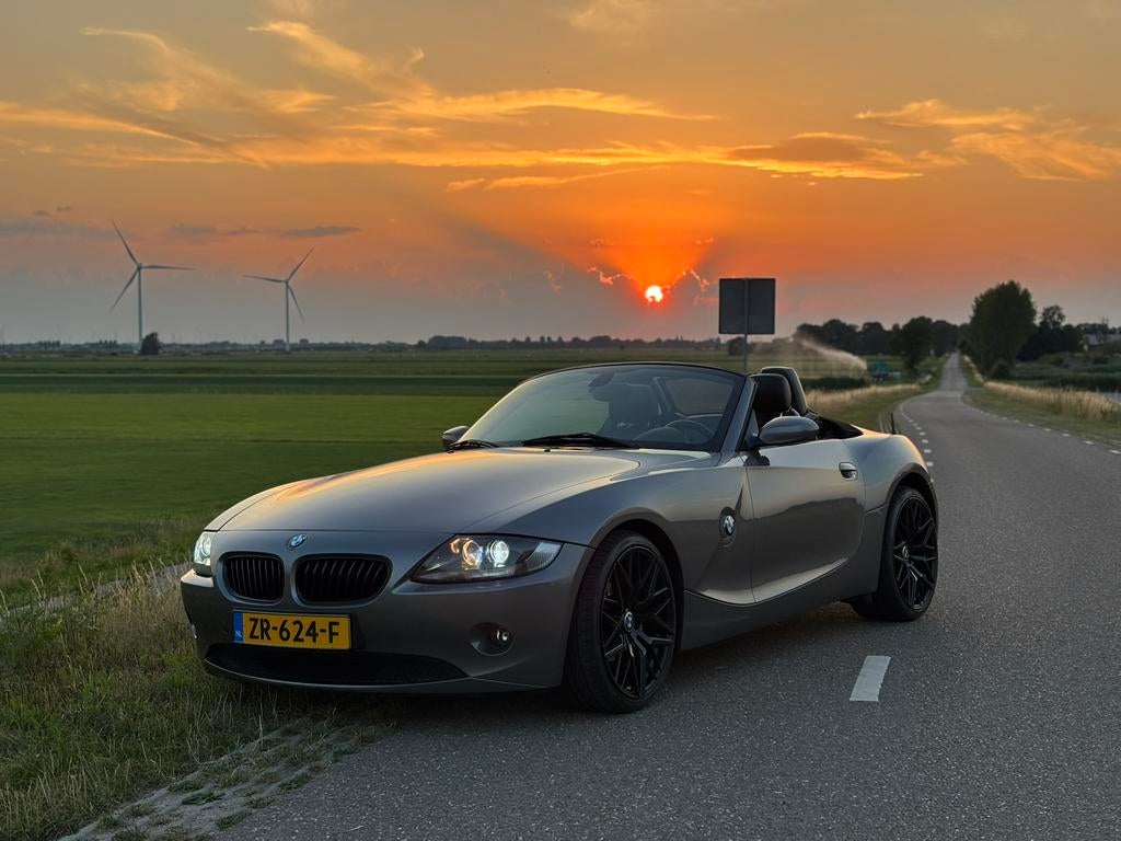 BMW Z4 2.2 handgeschakeld 2005, Auto's, 2171 cc, Elektrische ramen, Achterwielaandrijving, Cabriolet
