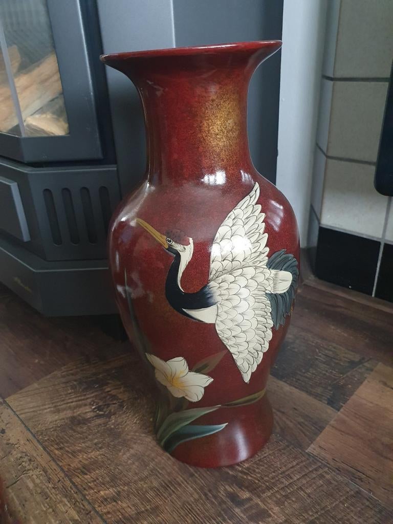 Aziatische vaas met mooie decoratie., Antiek en Kunst, Ophalen of Verzenden