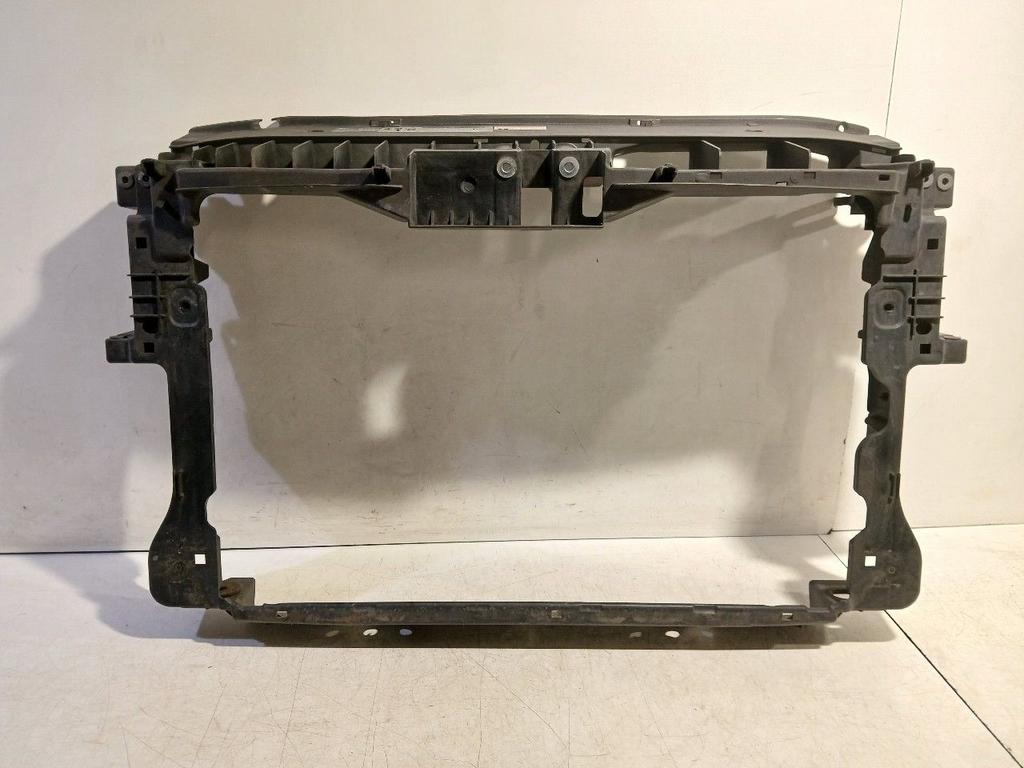 Voorfront Volkswagen Tiguan, Onderdelen@venauto.nl, Van der Ven Autorecycling B.V., Gebruikt, Ettenseweg 76, 4706 PB Roosendaal, The Netherlands