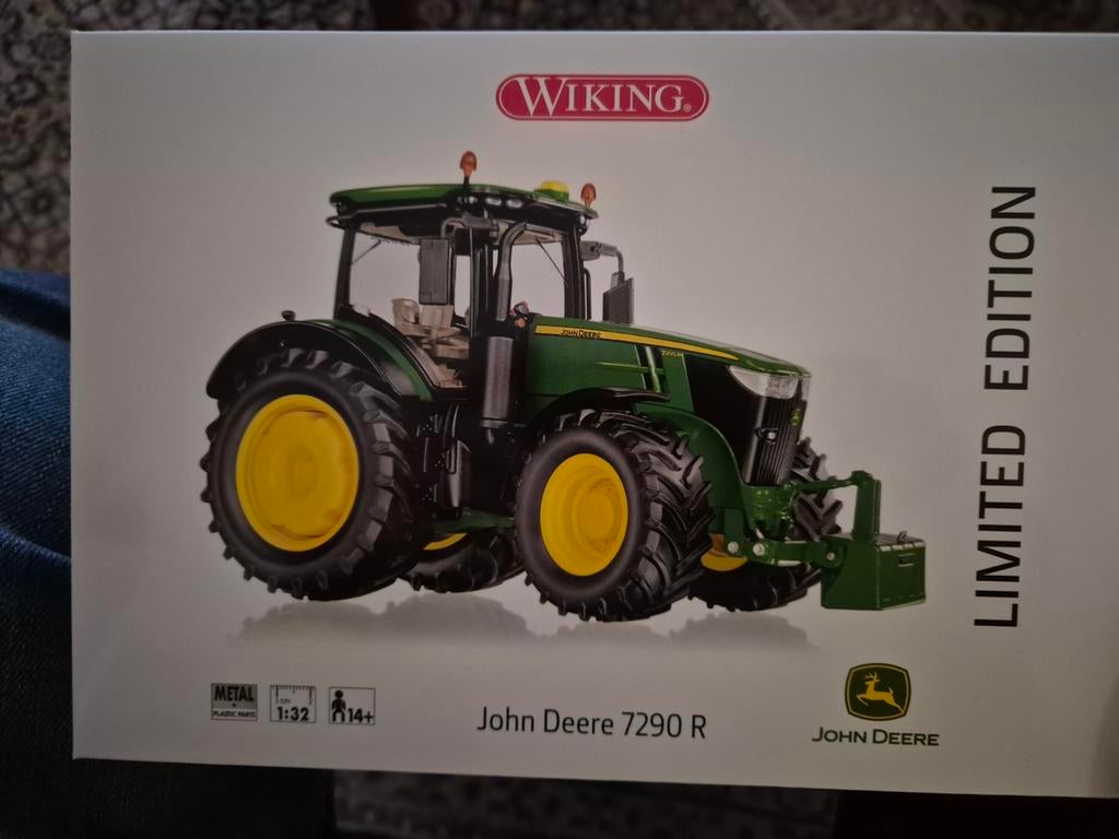 Wiking John Deere 7290 R Limited Edition Schaal 1:32, Ophalen of Verzenden, Nieuw, Overige typen, Overige merken