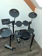 Yamaha DTX Elektronisch Drumstel met Kruk en Hoofdtelefoon, Muziek en Instrumenten, Drumstellen en Slagwerk, Ophalen, Gebruikt