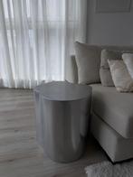 Bijzettafel Aaron silver 46x43x48 cm, Huis en Inrichting, Minder dan 55 cm, Metaal of Aluminium, Zo goed als nieuw, Overige vormen