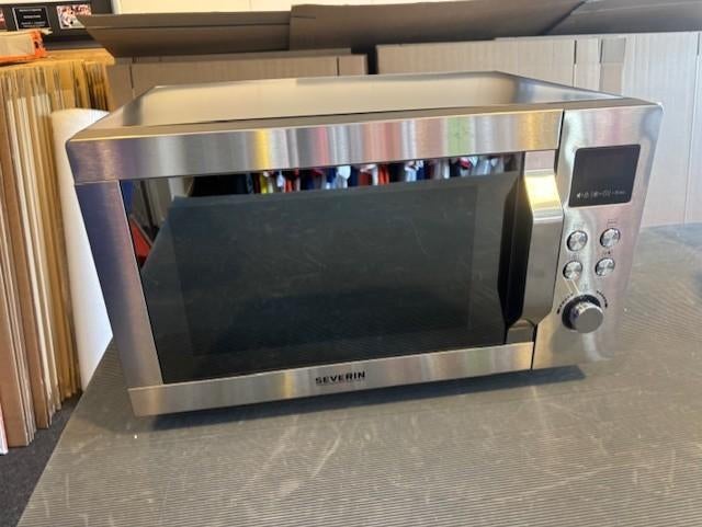 Severin MW 7777 Combi magnetron 25 liter ultra hete lucht, Combimagnetron, Hete lucht, Ophalen of Verzenden, Zo goed als nieuw