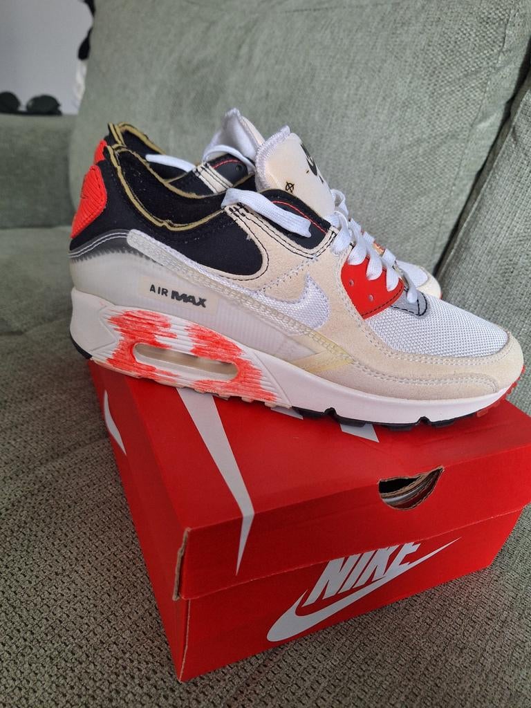 Nike Air Max III PRM 'Archetype Bright Crimson' - Maat 42, Kleding | Heren, Schoenen, Ophalen, Nieuw, Overige kleuren