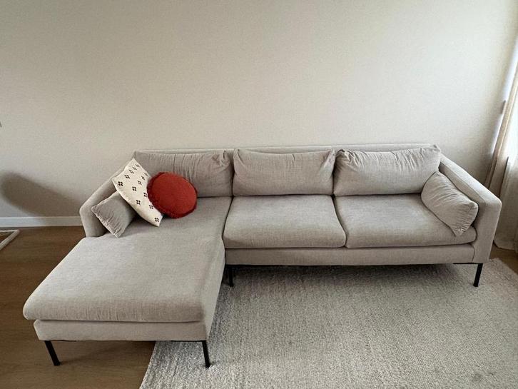 Grijze hoekbank, Huis en Inrichting, Banken | Bankstellen, Gebruikt, Hoekbank, Vierpersoons of meer, 250 tot 300 cm, 150 cm of meer