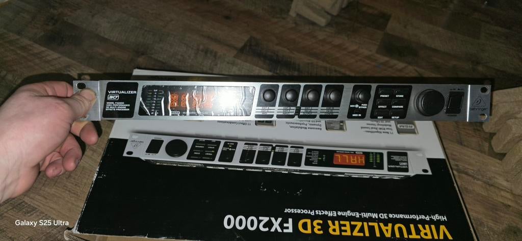 Behringer Virtualizer 3D FX2000 Multi-Effect Processor, Muziek en Instrumenten, Effecten, Ophalen of Verzenden