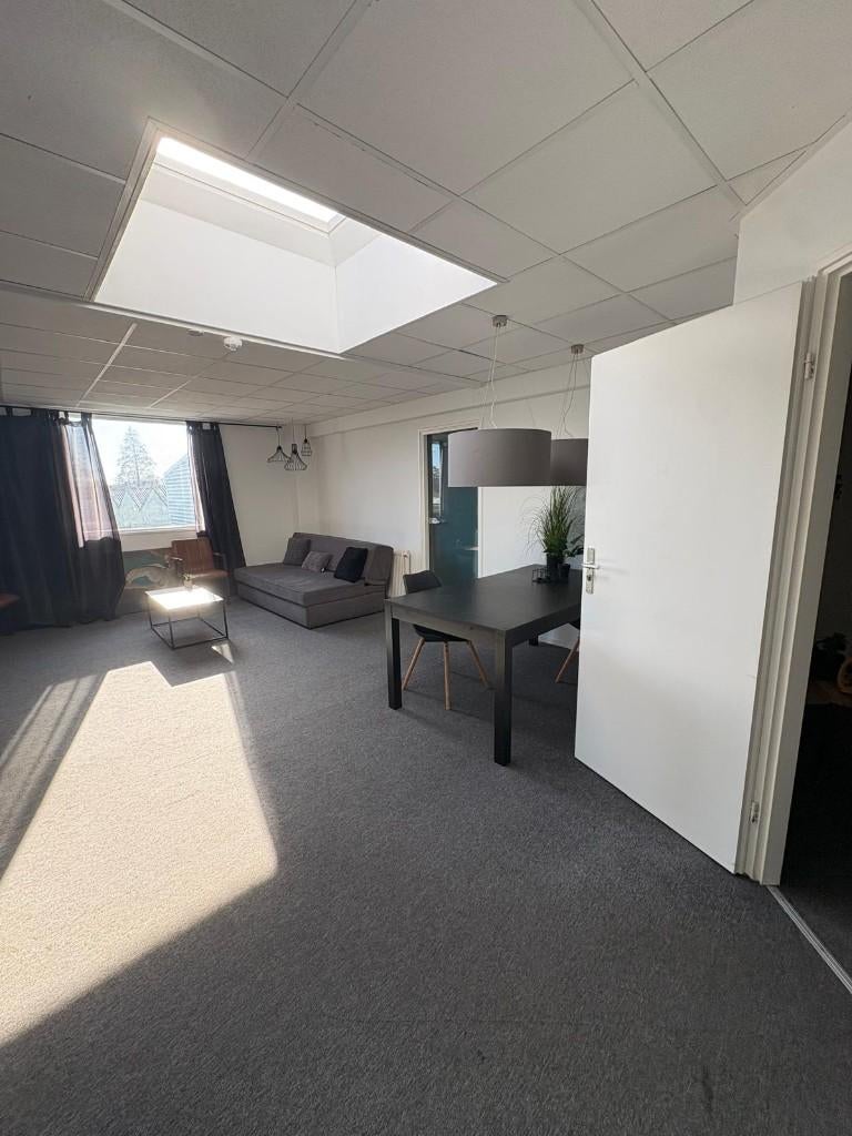 Mooie kamer (25m2) te huur in Alkmaar, vlakbij centrum!, Huizen en Kamers, Kamers te huur, 20 tot 35 m², Overige regio's