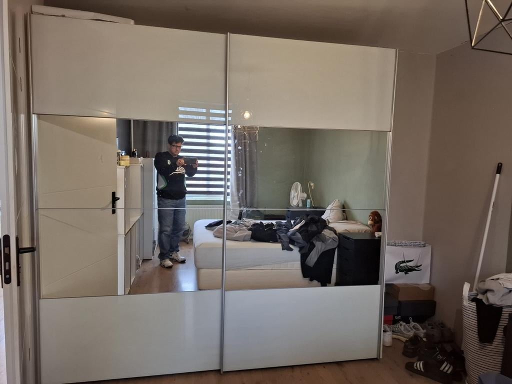 Twee kastdeuren met spiegel en rails (215x113,5 cm), Ophalen, 25 tot 50 cm, 200 cm of meer