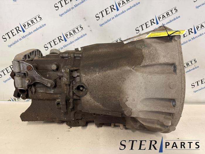 Versnellingsbak van een Mercedes Vito, Gebruikt, -, Ophalen of Verzenden, -