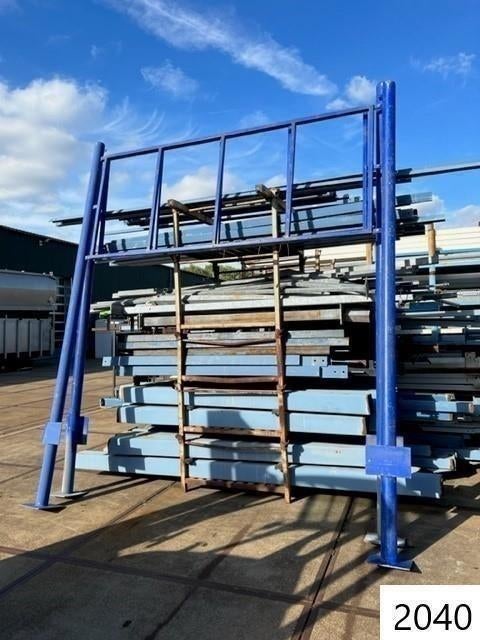 2040. Mast / reclamemast / bord / zuil, Ophalen, Gebruikt, Reclamebord