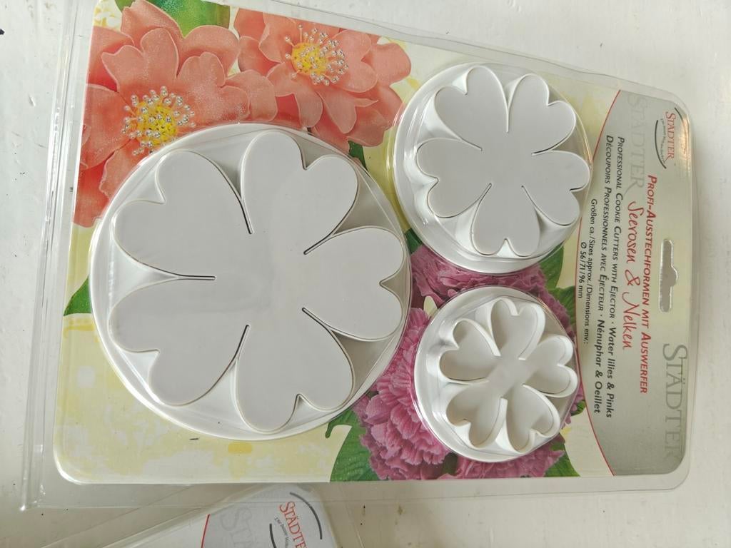 Städter uitstekers waterlelies en anjers, Ophalen, Nieuw, Taarten of Cupcakes, Bakvorm