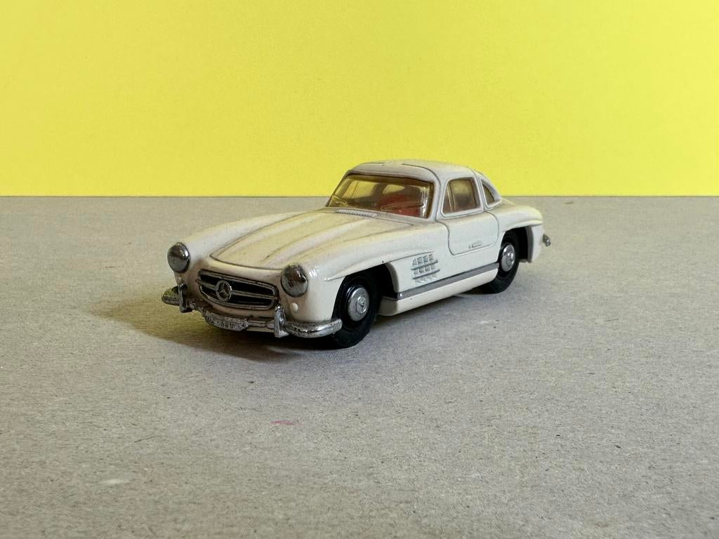 Dinky - Matchbox DY -12 Mercedes 300 SL, Ophalen of Verzenden, Zo goed als nieuw, Auto, Matchbox