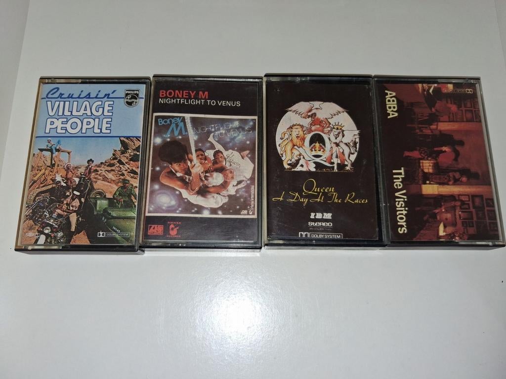 Cassettebandjes:  ABBA, Queen, Boney M, Village People, Cd's en Dvd's, Cassettebandjes, Gebruikt, Verzenden, Onbekend, Voorbespeeld