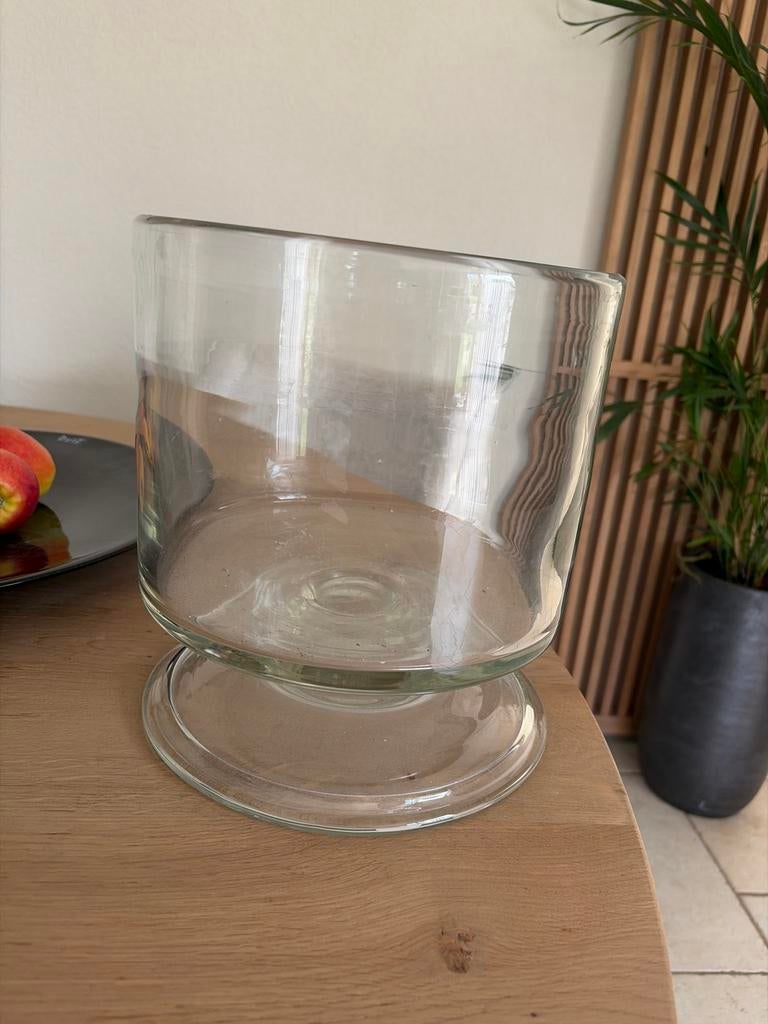 Grote glazen Dutz vaas op voet - 25 cm hoog, 22 cm diameter, Ophalen of Verzenden, Overige kleuren, Glas, Minder dan 50 cm