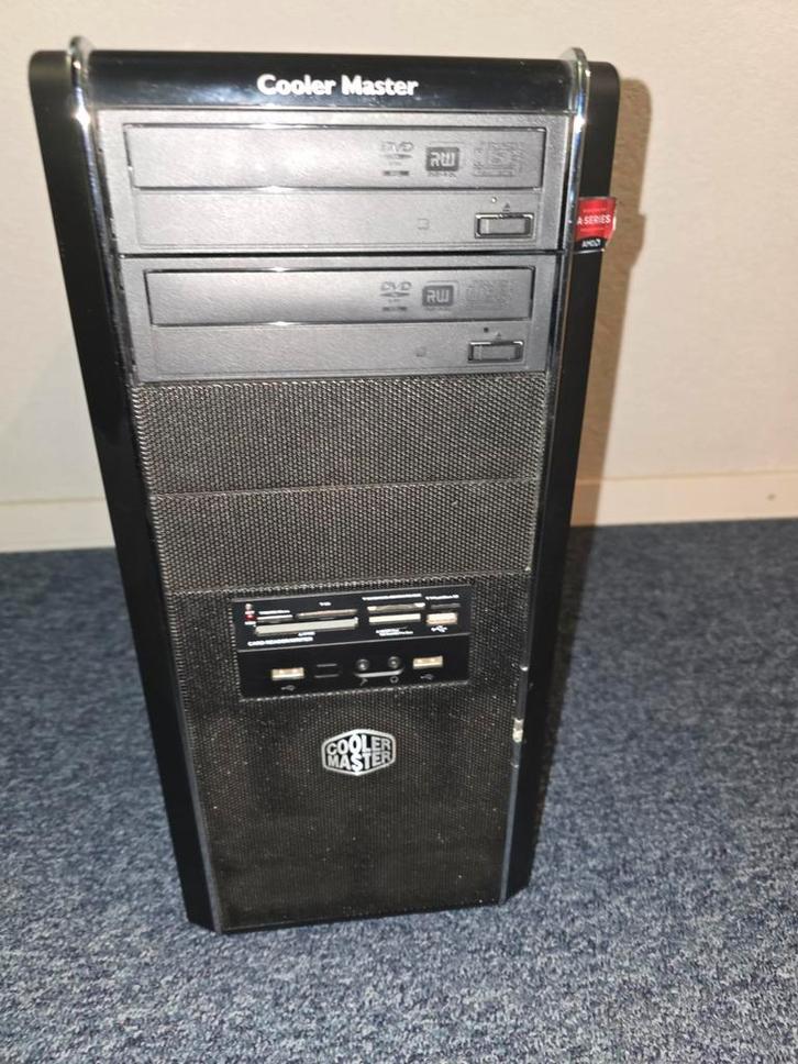 Computer met Coolermaster midi tower, Computers en Software, Computerbehuizingen, Ophalen of Verzenden