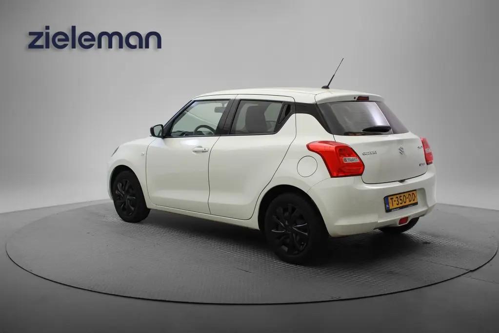 Suzuki Swift 1.2 Sport Smart Hybrid - Airco, ad € 15.345,0, 83 pk, Gebruikt, 4 cilinders, 400 kg