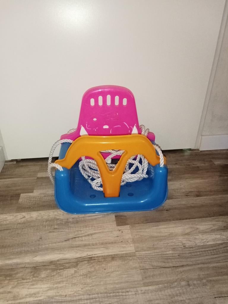 Kleurrijke babyschommel voor binnen en buiten, Ophalen, Zo goed als nieuw, Schommel