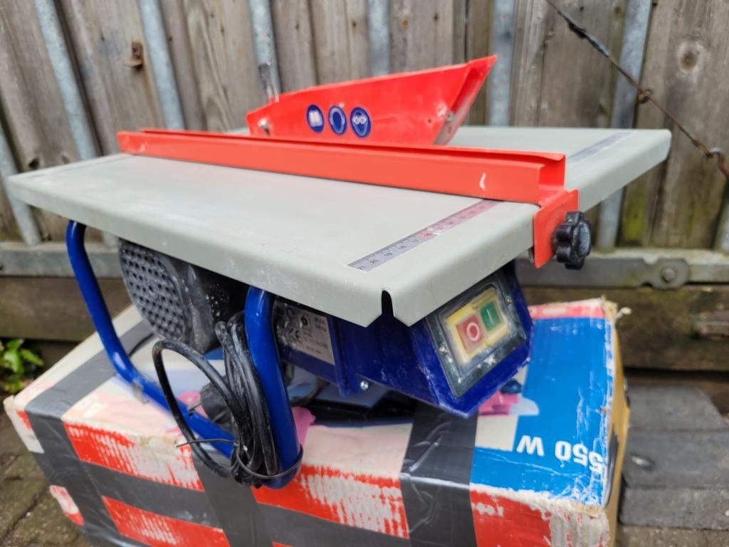 Tafel TEGELZAAGTAFEL compleet met toebehoren, Ophalen, 1200 watt of meer