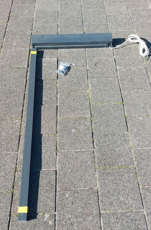 Ritsscreen kleur Antraciet Somfy (NIEUW!!), Doe-het-zelf en Verbouw, Rolluiken, Nieuw, Minder dan 100 cm, Minder dan 100 cm, Grijs