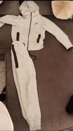 Nike Tech Fleece trainingspak, Ophalen of Verzenden, Zo goed als nieuw, Maat 46 (S) of kleiner, Grijs