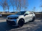 Volkswagen Tiguan 1.5 eTSI DSG R-Line Leer Camera Massage !, Munchen, 1498 cc, Volkswagen, SUV of Terreinwagen