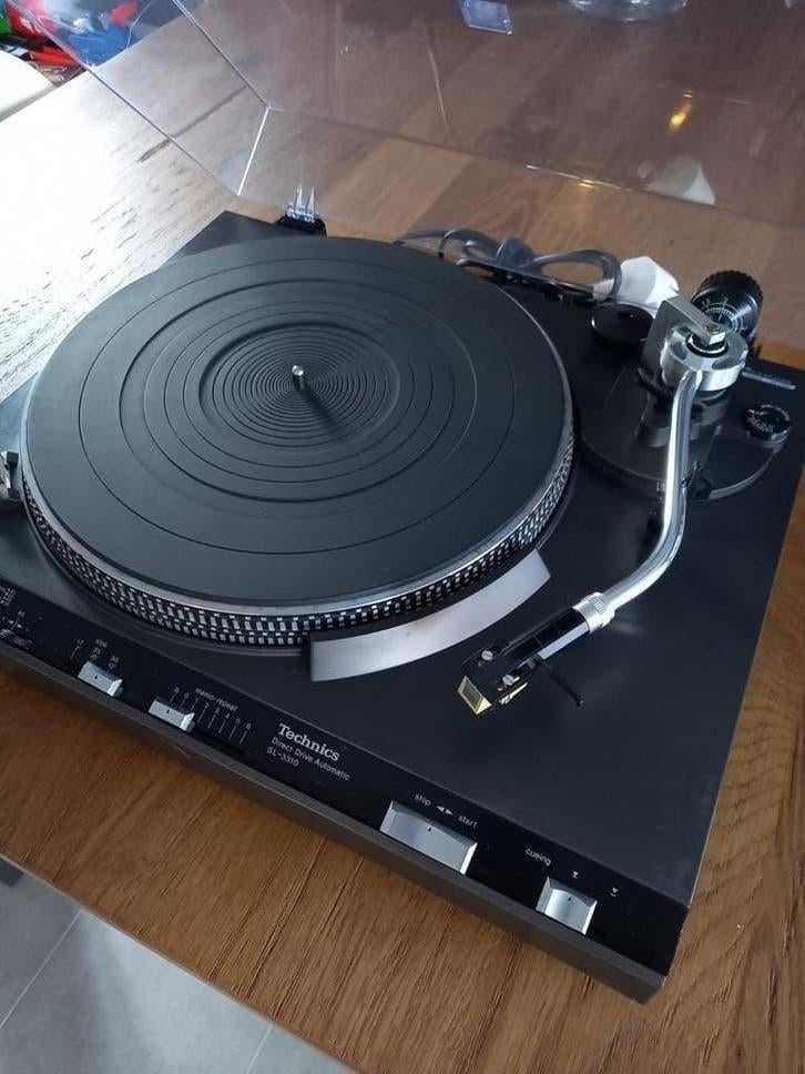 Technics sl-3110 direct drive,handbediende platenspeler, Pitch-regelaar, Ophalen of Verzenden, Zo goed als nieuw, Platenspeler