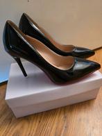 Nieuwe zwarte pumps met rode zool - Maat 42, Kleding | Dames, Schoenen, Ophalen of Verzenden, Nieuw, Zwart, Pumps
