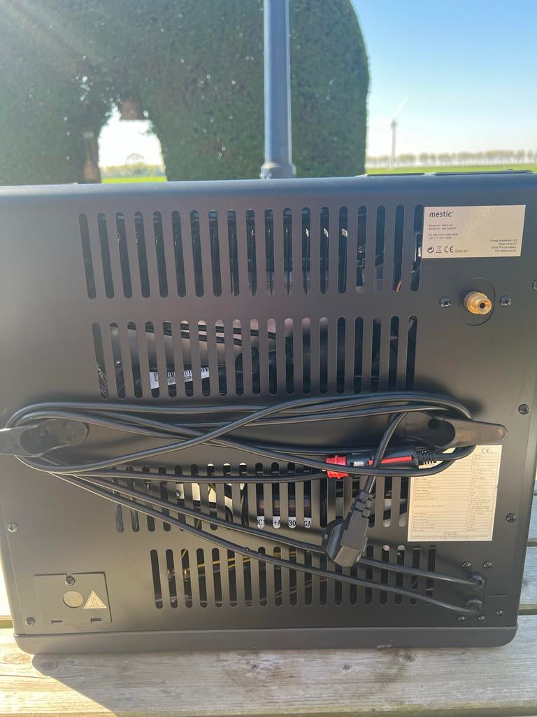 Mestic Koelbox MAC-40 - Perfect voor Camping en Reizen, Caravans en Kamperen, Koelboxen, Ophalen of Verzenden, Zo goed als nieuw