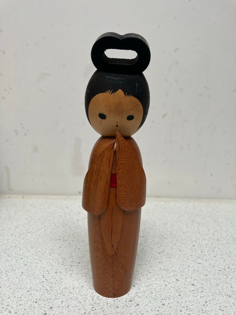 Schitterende Sosaku Kokeshi van Ryoichi Funayama, Houtsnijwerk, Minder dan 20 cm, Ophalen of Verzenden, Handgemaakt