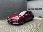 Toyota Auris 1.8 Hybrid Dynamic | Navi | All-season | Camera, Gebruikt, 4 cilinders, Auris, 1285 kg