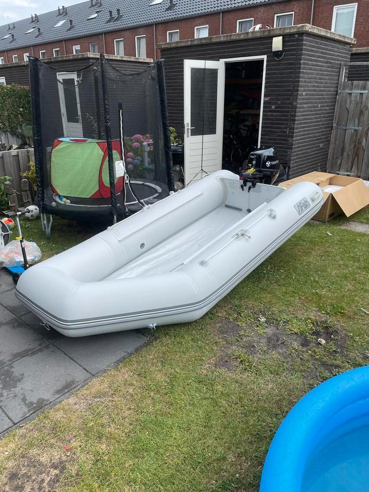 Fish 330 Opblaasbare boot met Tohatsu 6pk  motor, Watersport en Boten, Rubberboten, Gebruikt, Overige merken, Overige materialen