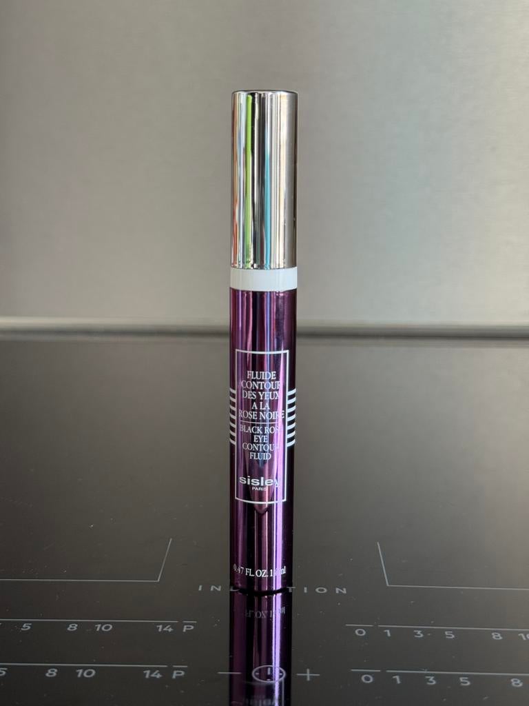 Sisley black rose eye contour fluid 14ml, Sieraden, Tassen en Uiterlijk, Uiterlijk | Gezichtsverzorging, Ophalen of Verzenden
