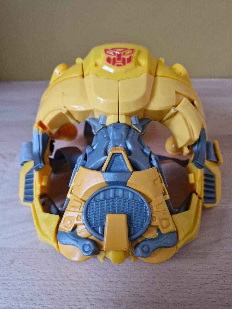 Transformers Bumblebee masker en robot in 1, Ophalen of Verzenden, Zo goed als nieuw