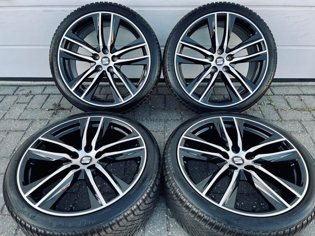 19 Inch Originele Seat Leon Cupra FR Velgen 235/35/19 5x112, Auto-onderdelen, Banden en Velgen, 19 inch, Banden en Velgen, Ophalen of Verzenden