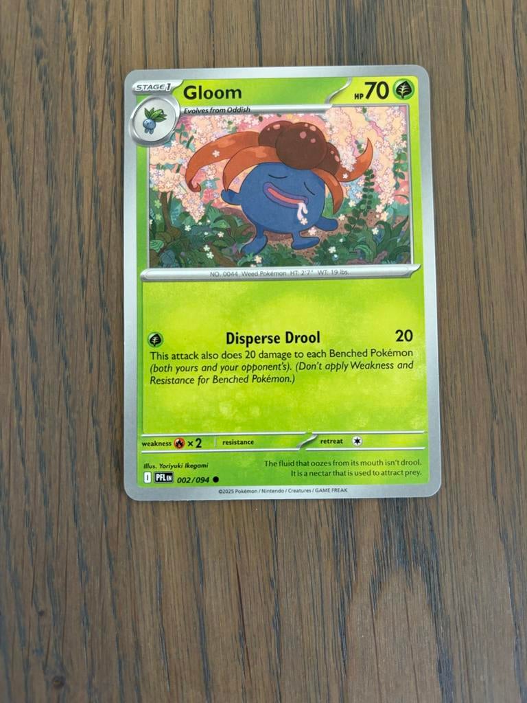 Pokémon Kaart Gloom 002/094 PFLEN - Nieuw, Ophalen of Verzenden, Zo goed als nieuw, Losse kaart