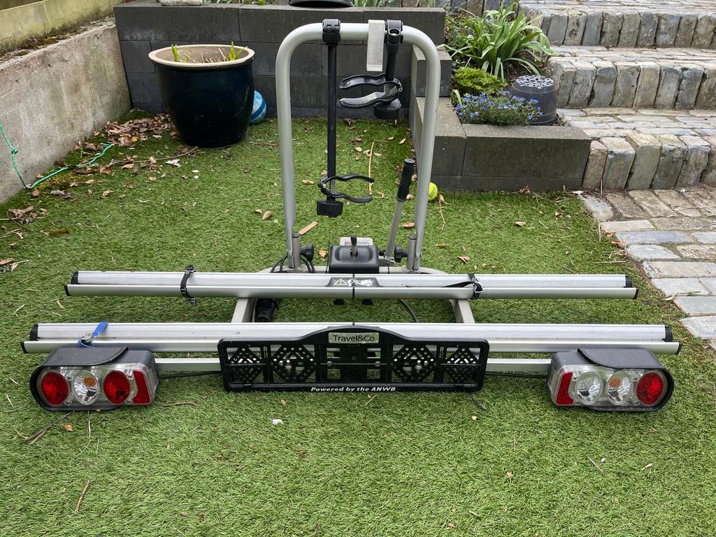 Travel&Co fietsendrager voor trekhaak, Ophalen, 2 fietsen, Gebruikt, Trekhaakdrager